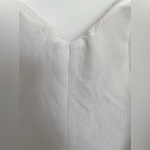 Full length, relaxed wide leg jumpsuit. - Picture 9 of 9